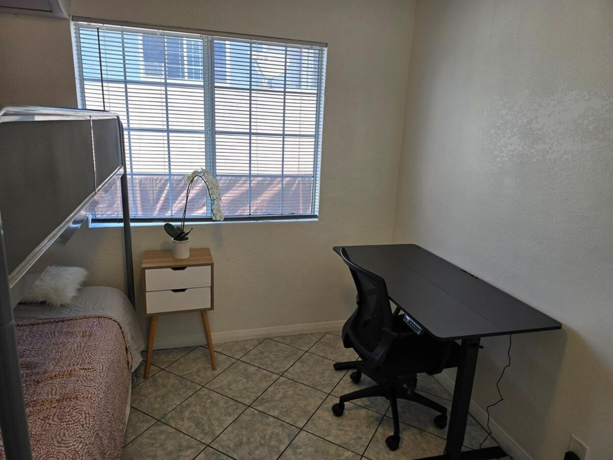2 Bd Near To Downtown * Los Angeles