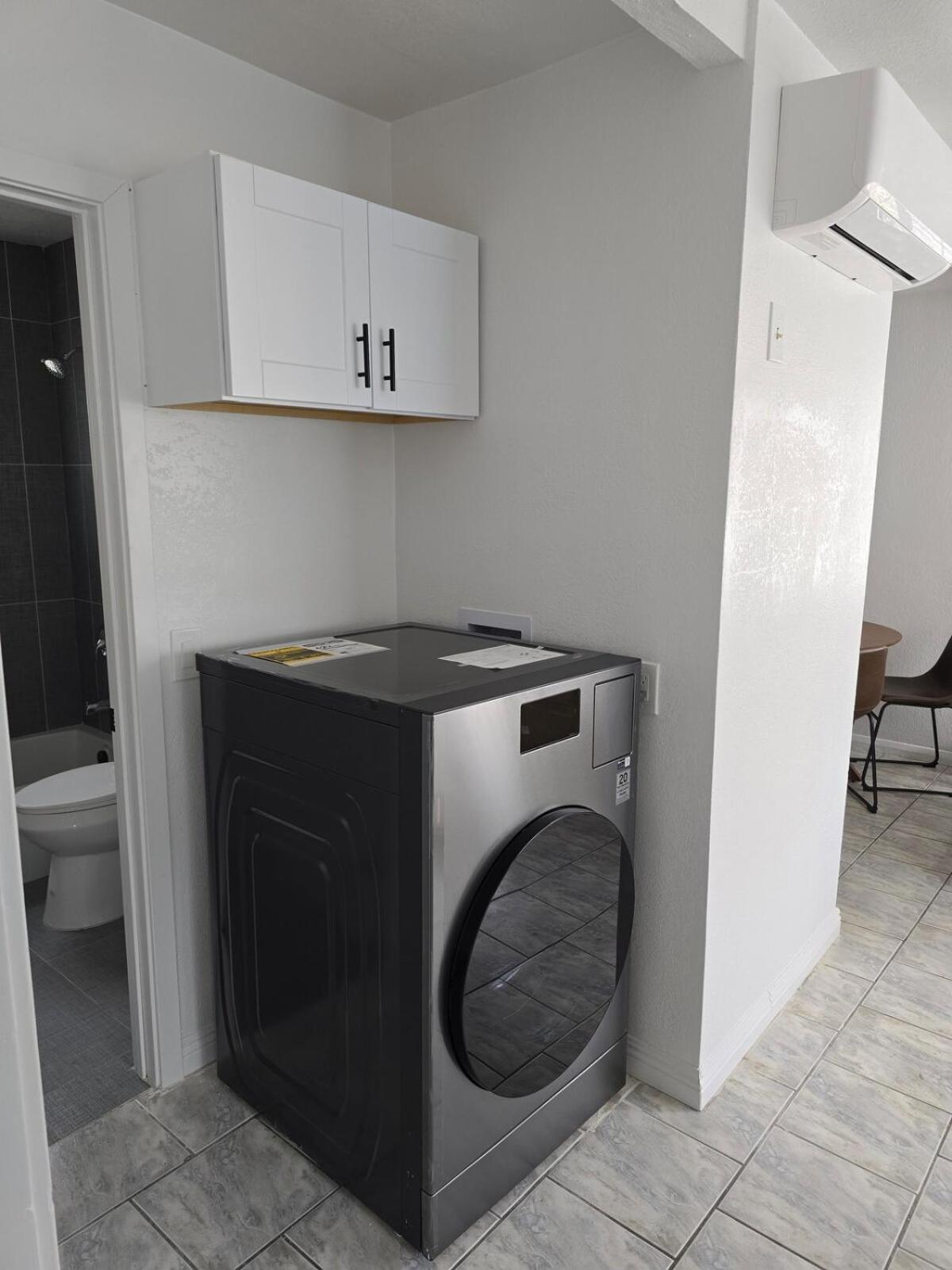 2 Bd Near To Downtown Apartamento *