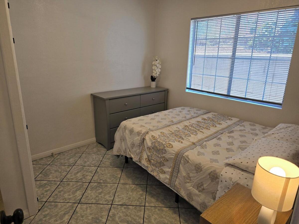 2 Bd Near To Downtown *